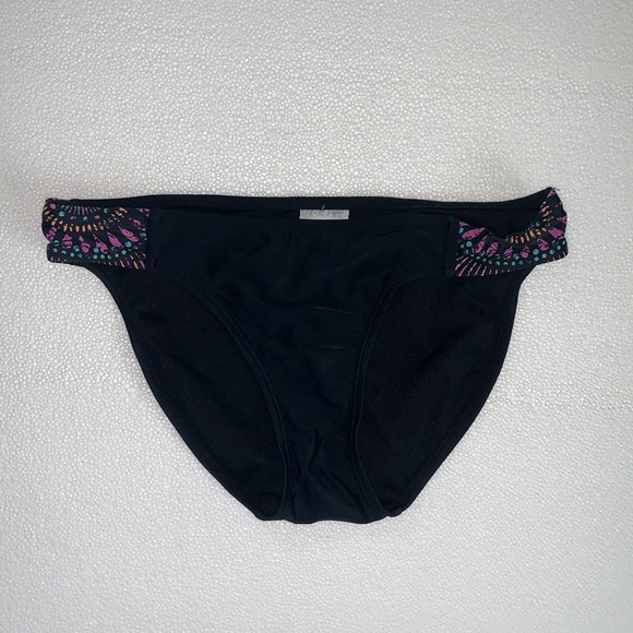 Pattern Bikini Top and Bottom - Picture 3 of 3